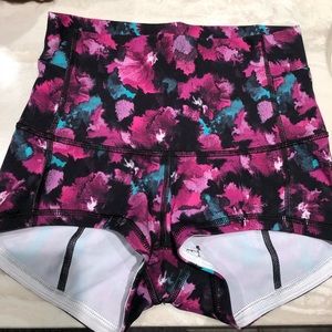 High waisted floral boogie shorts